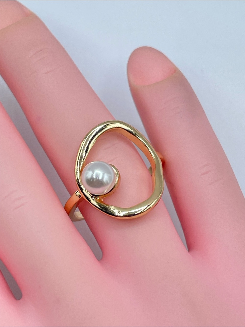 Gold Faux Pearl Swirl Ring Size 7.5 Modern Minimalist Boho Runway Timeless